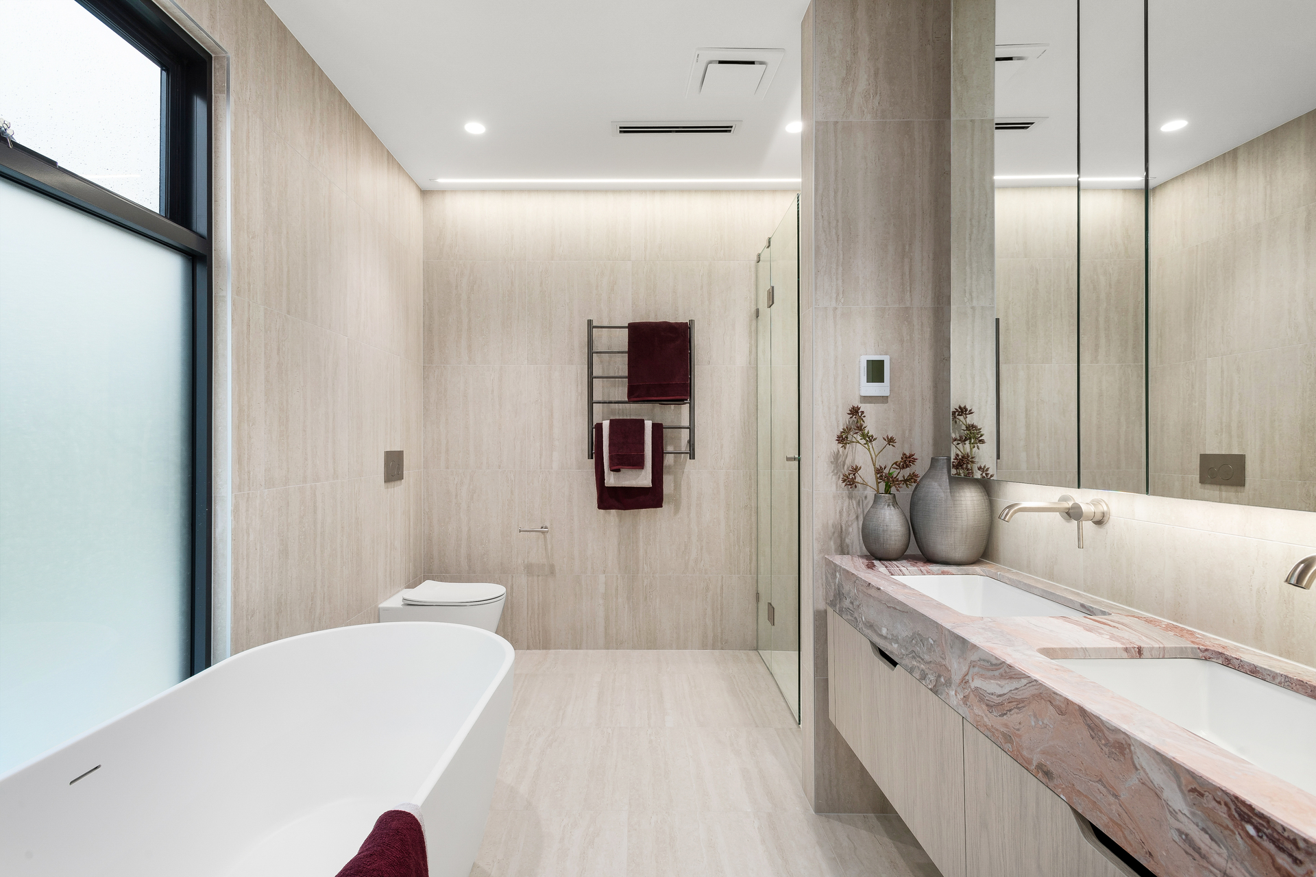 Master ensuite
